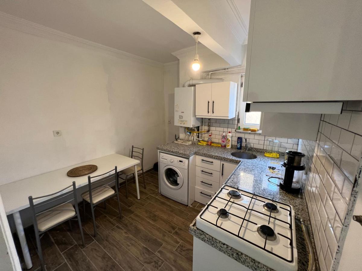 Nobis Cihangir Apartments Istanbul Eksteriør bilde