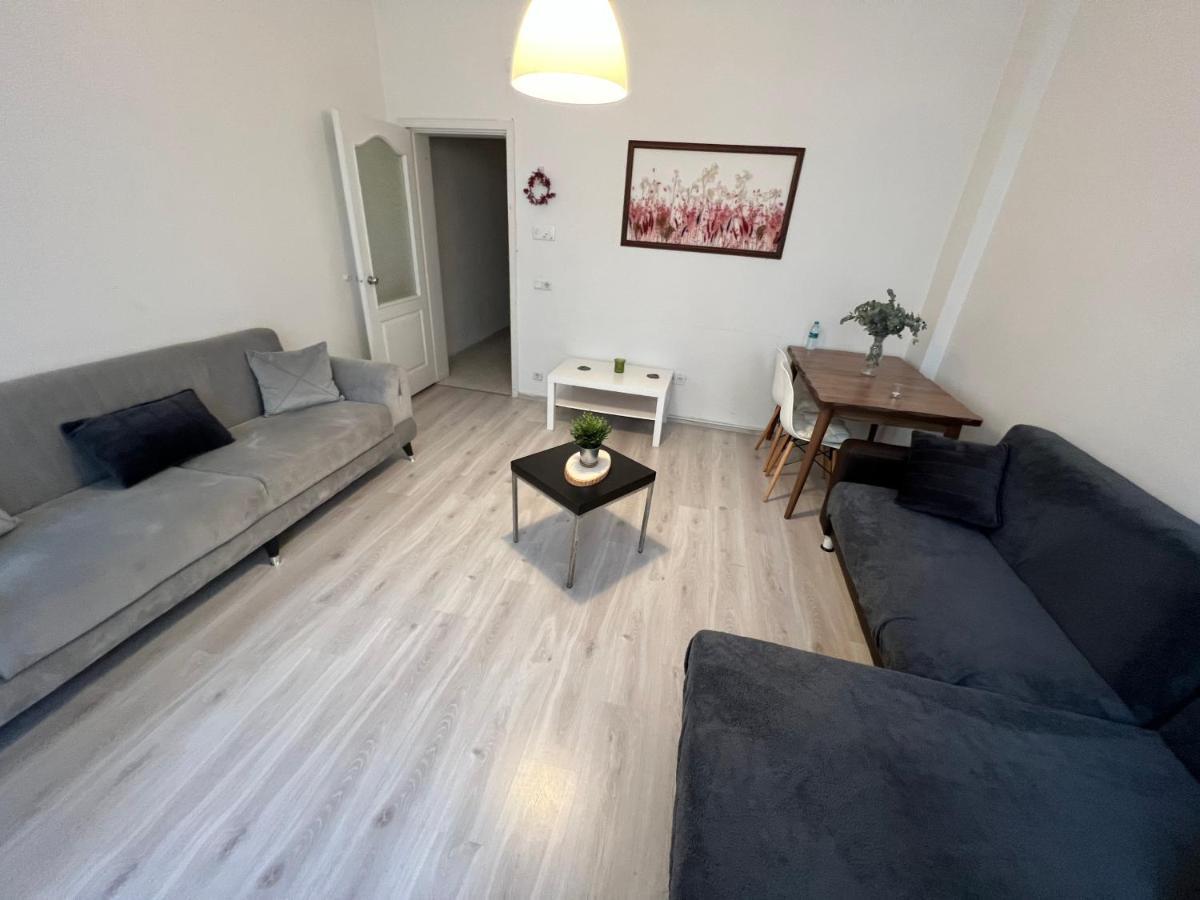 Nobis Cihangir Apartments Istanbul Eksteriør bilde